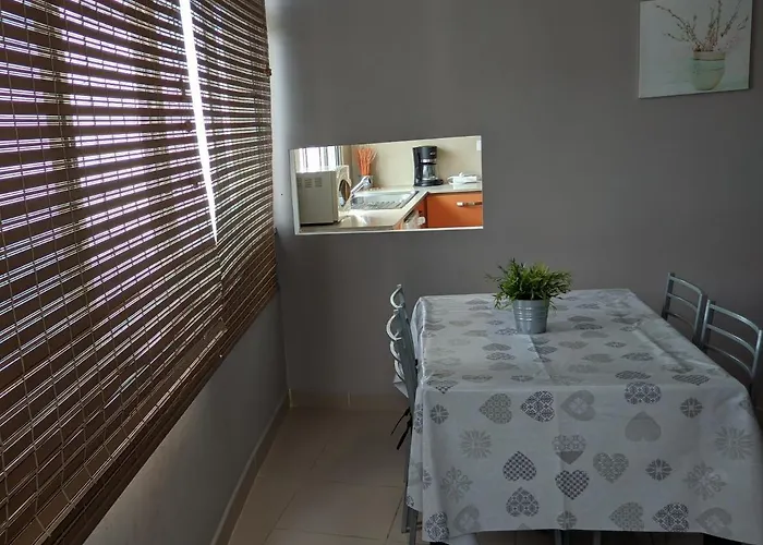 Apartamento Candelaria Vivienda Vacacional קנדלריה